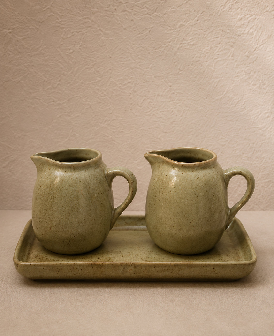 Ceramic set from Taizé – Handmade serving platter with small jug