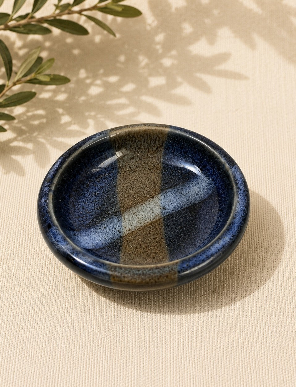 Piattino portacandela artigianale in ceramica